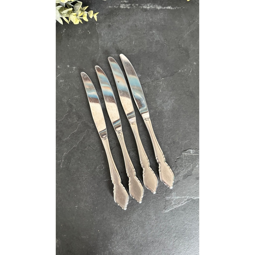 Oneida Stainless dinner knives flatware burnished Deauville/Prescott set of four